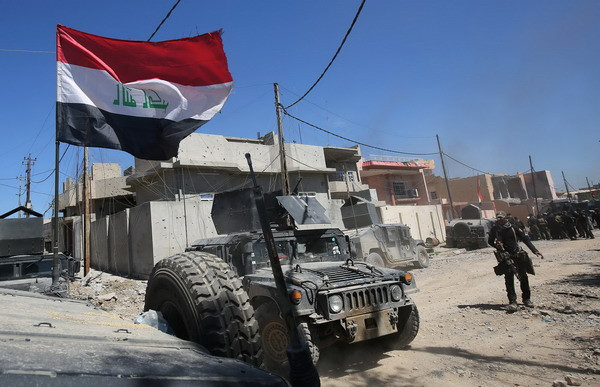 Các lực lượng Iraq giành thêm khu vực mới từ tay IS ở Tây Mosul ảnh 1