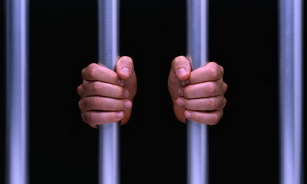 Màn đuổi bắt như trong phim một kẻ trộm xe ôtô ở Yên Bái ảnh 1