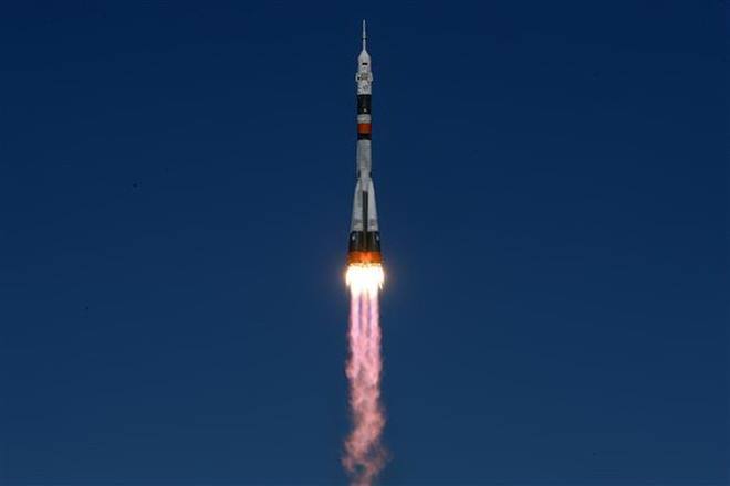 Tàu vũ trụ Nga Soyuz MS-10 gặp sự cố, hai phi hành gia vẫn sống sót ảnh 1