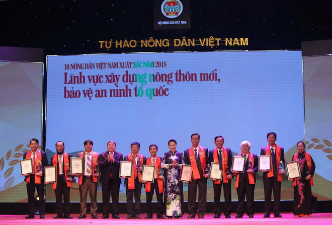 Lễ tôn vinh 63 nông dân Việt Nam xuất sắc trong năm 2018 ảnh 1