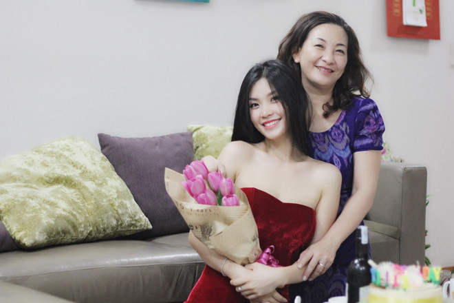 Sao nữ Việt trải lòng nhân ngày 20/10: “Đẹp là nhờ mẹ!” ảnh 2
