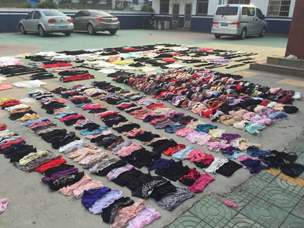 Trung Quốc: Bắt giữ kẻ biến thái chuyên lấy trộm nội y của phụ nữ ảnh 2