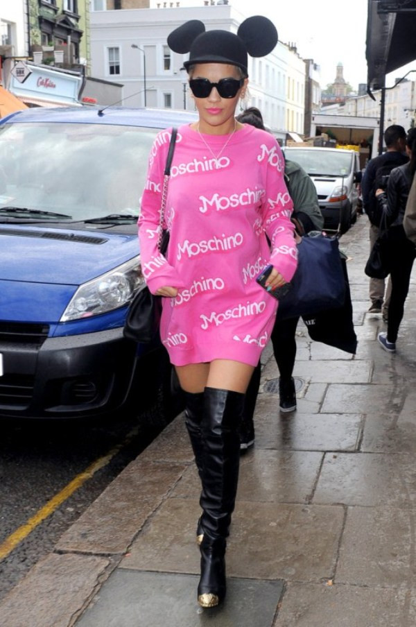 Năm mẫu áo váy nỉ Moschino khiến phái đẹp "thèm khát" ảnh 12