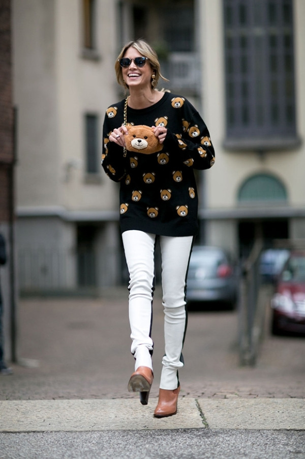 Năm mẫu áo váy nỉ Moschino khiến phái đẹp "thèm khát" ảnh 14