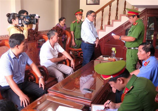 Gây thiệt hại hơn 9 tỷ đồng, nguyên Chủ tịch huyện bị bắt ảnh 1