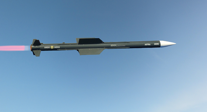 Ấn Độ thử thành công tên lửa không đối không Astra tự chế tạo ảnh 1