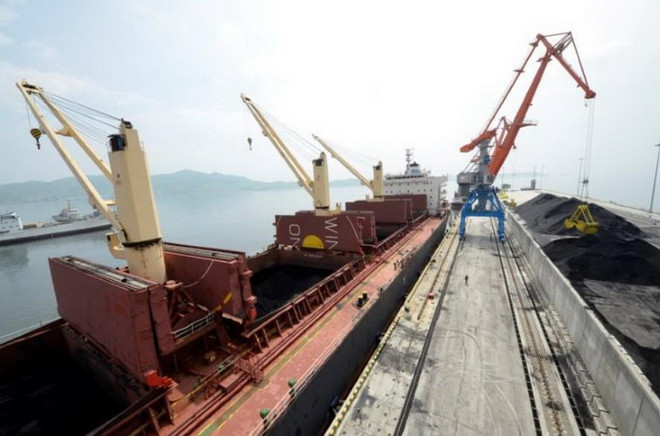 Nga nối lại nguồn cung than đá qua cảng Rajin của Triều Tiên ảnh 1