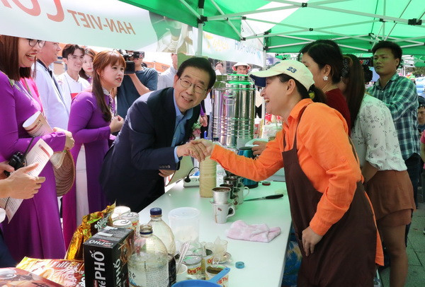 Tưng bừng Lễ hội Văn hóa Việt Nam tại Hàn Quốc trong ngày 2/9 ảnh 2