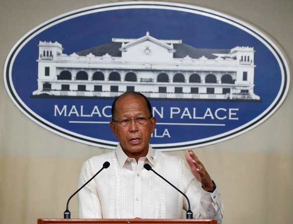 Philippines: Trung Quốc "cải tạo" 3 đảo nhân tạo ở Biển Đông ảnh 1