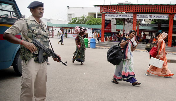 Pakistan: Ấn Độ nổ súng qua biên giới khiến 4 binh sỹ thiệt mạng ảnh 1