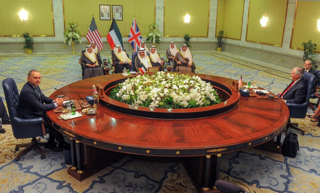 Kuwait, Mỹ, Anh kêu gọi giải quyết cuộc khủng hoảng Qatar ảnh 1