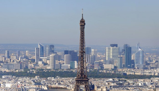Paris chạy đua với Frankfurt để trở thành trung tâm tài chính châu Âu ảnh 1
