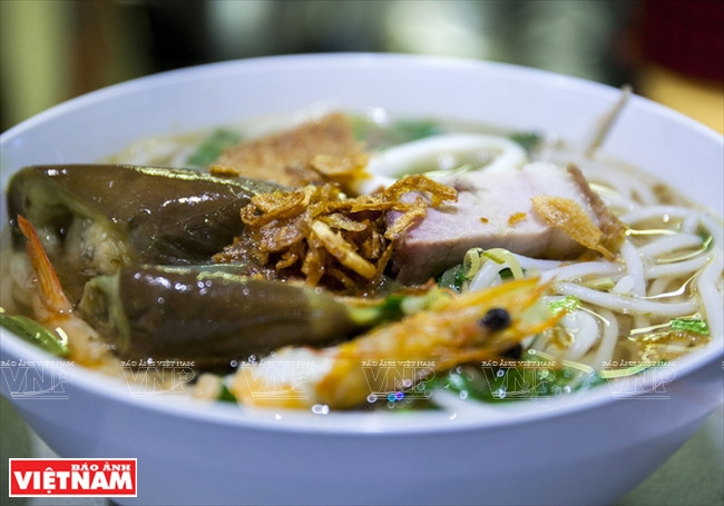 Khám phá khu chợ dưới lòng đất đầu tiên ở Sài thành ảnh 8