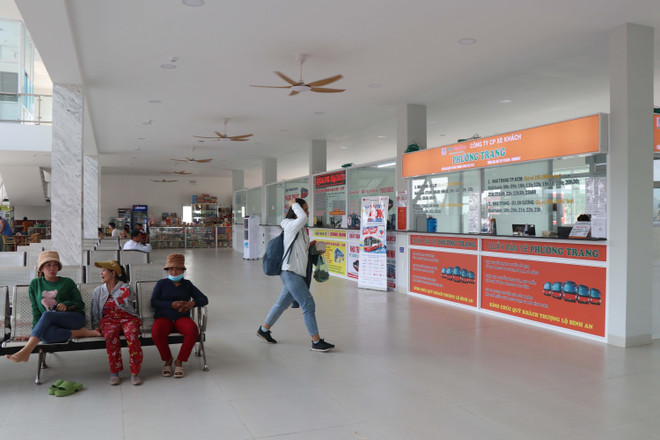 Bến xe khách liên tỉnh phía Nam mới trên đường Võ Nguyên Giáp, thôn Trung Nam, xã Diên Toàn, huyện Diên Khánh. (Ảnh: Đặng Tuấn/TTXVN) ttxvn_ben_xe_2.jpg