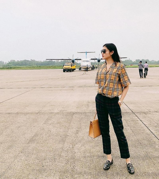 Sao Việt 'phù phép' trang phục đơn giản hóa sang chảnh, sành điệu ảnh 1