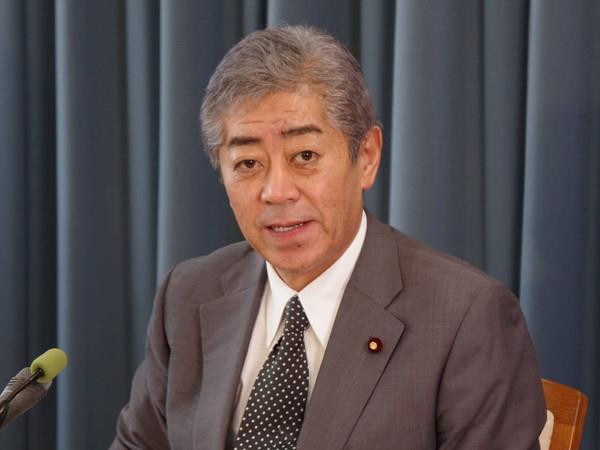 Bộ trưởng Quốc phòng Nhật Bản Takeshi Iwaya. (Nguồn: japan times) Nhật Bản phát triển tên lửa hành trình tầm xa đối phó tàu Trung Quốc ảnh 1