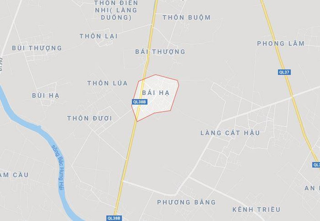 Xe container mất lái, bất ngờ đâm sập 3 cửa hàng ở Hải Dương ảnh 1