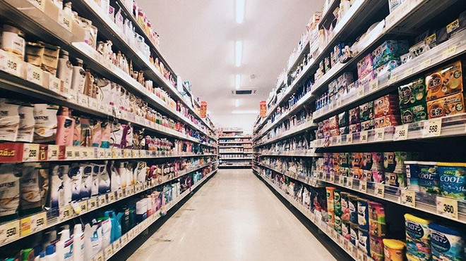 Amazon có kế hoạch mở hàng chục cửa hàng tạp hóa ở Mỹ ảnh 1