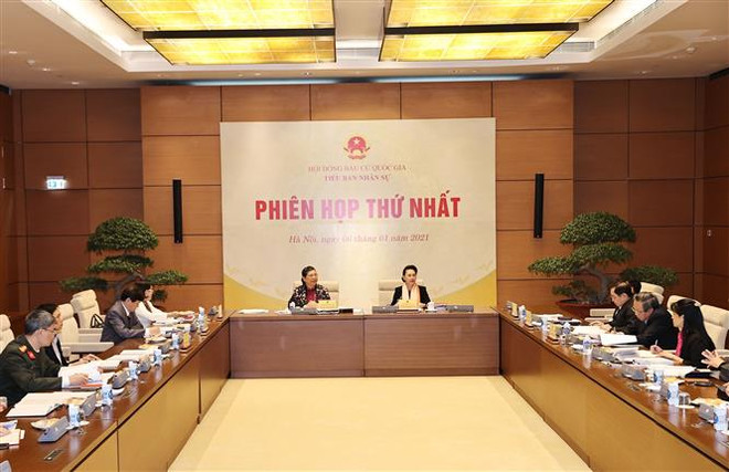 Tiểu ban Nhân sự, Hội đồng Bầu cử quốc gia họp phiên thứ nhất ảnh 1