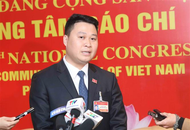 Đại biểu trẻ nhất chia sẻ sự kỳ vọng vào BCH Trung ương khóa XIII ảnh 1