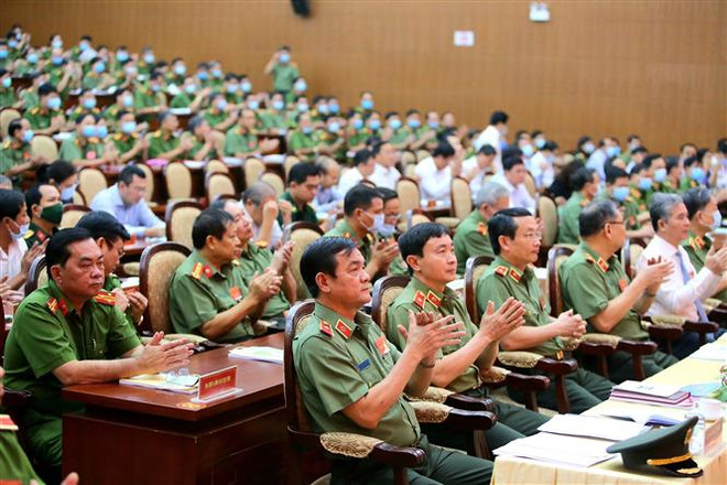Công an TP Hồ Chí Minh: Quyết liệt chống dịch, ngăn chặn tội phạm ảnh 2