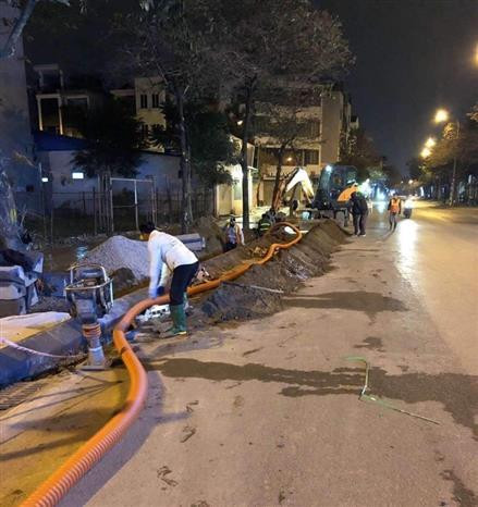 Người lao động ở Thủ đô cơ cực vì thời tiết khắc nghiệt ảnh 2