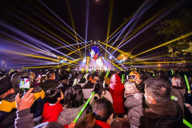 Gần 20.000 cư dân Ecopark mãn nhãn cùng đại tiệc countdown hoành tráng ảnh 6