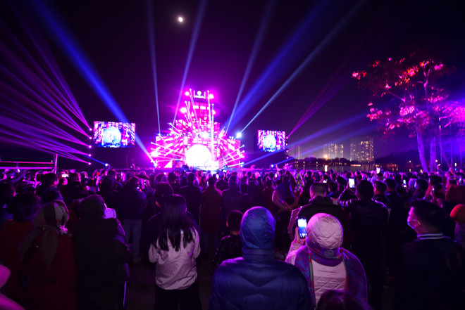 Gần 20.000 cư dân Ecopark mãn nhãn cùng đại tiệc countdown hoành tráng ảnh 10