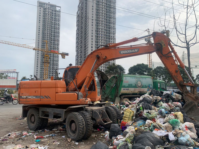Thanh tra toàn diện công ty để rác thải tồn đọng tại cửa ngõ Thủ đô ảnh 1