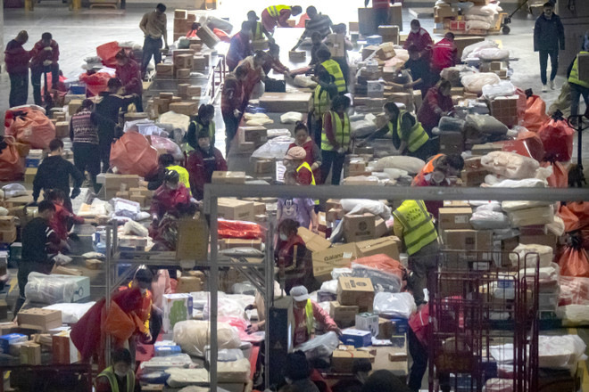 Người cao tuổi - khách hàng mục tiêu của thương mại điện tử Trung Quốc ảnh 2