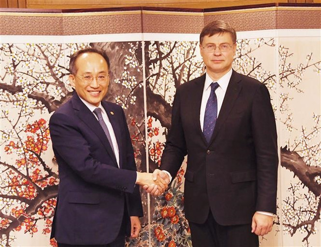 Hàn Quốc và EU thảo luận chuỗi cung ứng, an ninh kinh tế ảnh 1