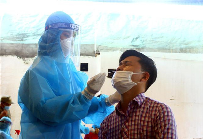 Sáng 15/6: Thêm 71 ca mắc mới COVID-19, hầu hết đã được cách ly ảnh 1