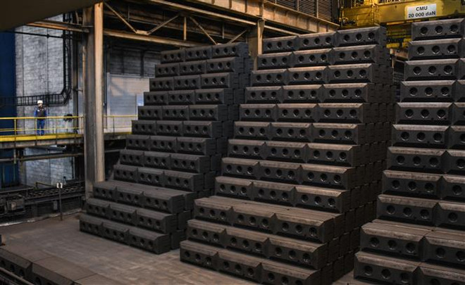 Liên minh châu Âu thúc đẩy Mỹ chấm dứt thuế quan đối với nhôm, thép ảnh 1