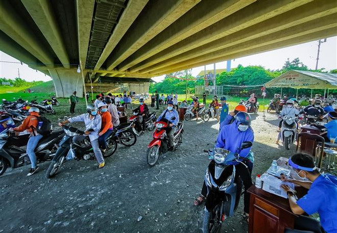 Cần Thơ đưa vào hoạt động thêm 8 chốt kiểm soát dịch COVID-19 ảnh 1