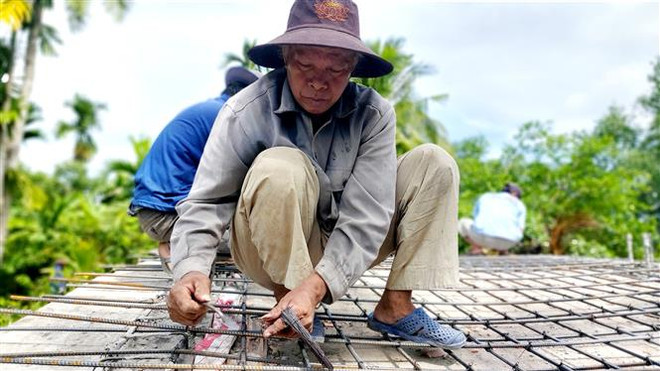 Câu chuyện về những lão nông 'nối nhịp bờ vui' ở Cần Thơ ảnh 1