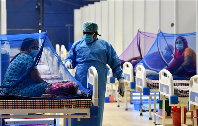 Dịch COVID-19 sáng 4/6: Châu Á là khu vực chịu ảnh hưởng nặng nề nhất ảnh 1