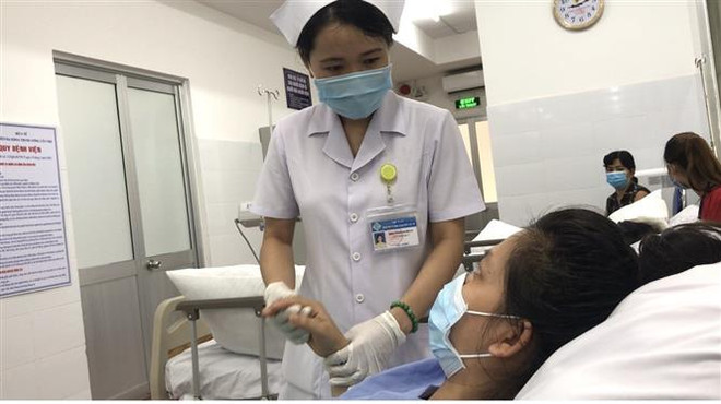 Hai bệnh viện ở Cần Thơ phối hợp cứu mẹ con sản phụ bị tiền sản giật ảnh 1