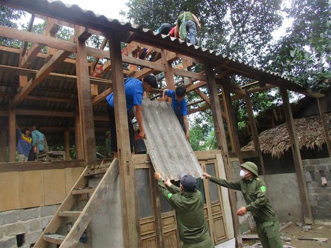 Thanh Hóa: Di dời người dân vùng nguy cơ sạt lở đến nơi an toàn ảnh 2