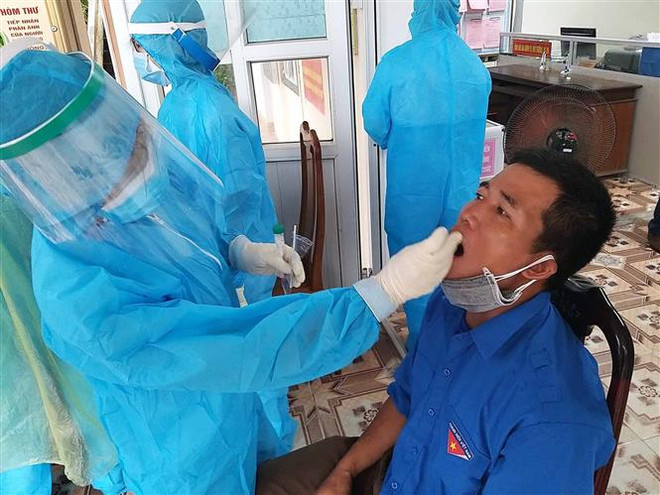Hà Tĩnh ghi nhận 2 trường hợp dương tính với virus SARS-CoV-2 ảnh 1
