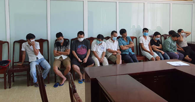 Phá đường dây cá độ bóng đá hàng chục tỷ đồng trên mạng tại Huế ảnh 1