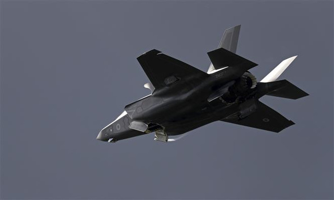 Nguy cơ tiềm ẩn nếu vũ khí xuất khẩu rơi vào tay những kẻ xấu ảnh 1