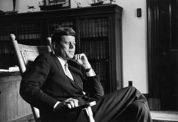 Mỹ tiếp tục công bố hồ sơ về vụ ám sát cố Tổng thống John F. Kennedy ảnh 1