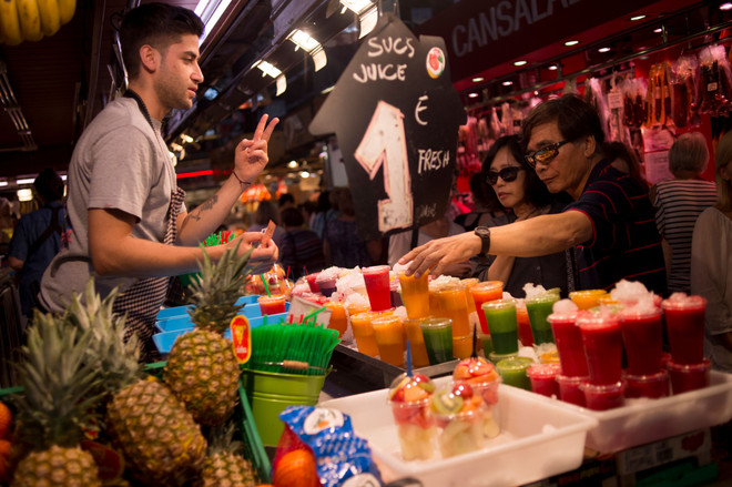 Tây Ban Nha thiệt hại hơn 30 tỷ USD do cuộc khủng hoảng Catalonia ảnh 1