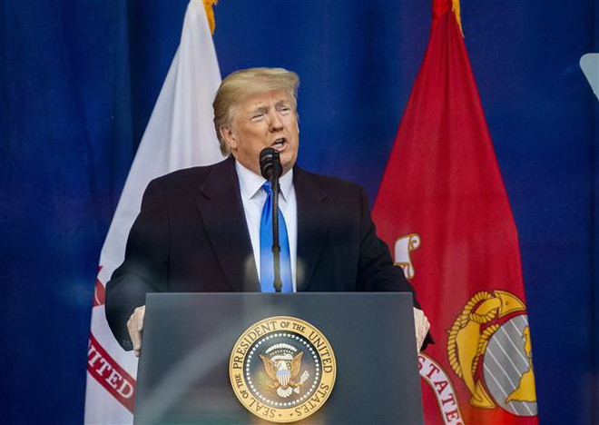 Tổng thống Mỹ Donald Trump. (Nguồn: THX/TTXVN) Nhóm cử tri độc lập thay đổi quan điểm về việc luận tội ông Trump ảnh 1