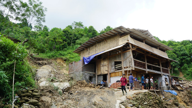 1.310 hộ dân Lào Cai đang sống trong vùng nguy hiểm do ảnh hưởng lũ ảnh 1