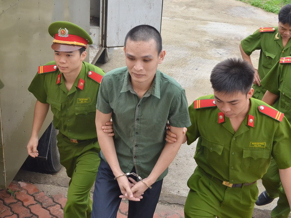 8 năm tù giam cho kẻ hiếp dâm trẻ em ở Hòa Bình ảnh 1