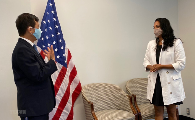 Đẩy mạnh hội nhập quốc tế phục vụ phát triển kinh tế, xã hội ảnh 1