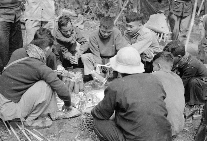 Mặt trận Dân tộc Giải phóng miền Nam: Mở rộng khối đại đoàn kết ảnh 2