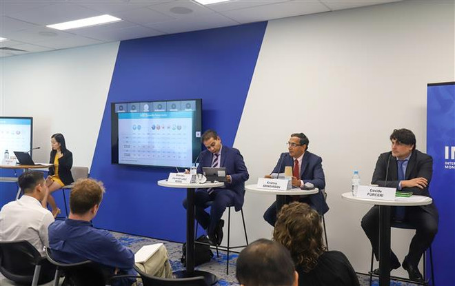 IMF quan ngại về 'cơn gió ngược' ở khu vực châu Á-Thái Bình Dương ảnh 1