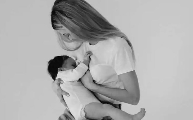 Nghiên cứu mới: Phát hiện vi nhựa trong sữa mẹ ở Italy ảnh 1